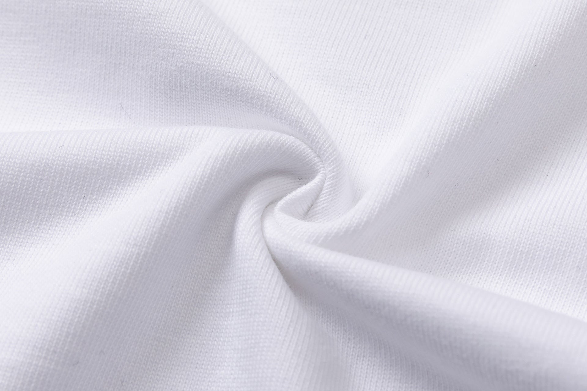 AMRI Classic T-Shirt