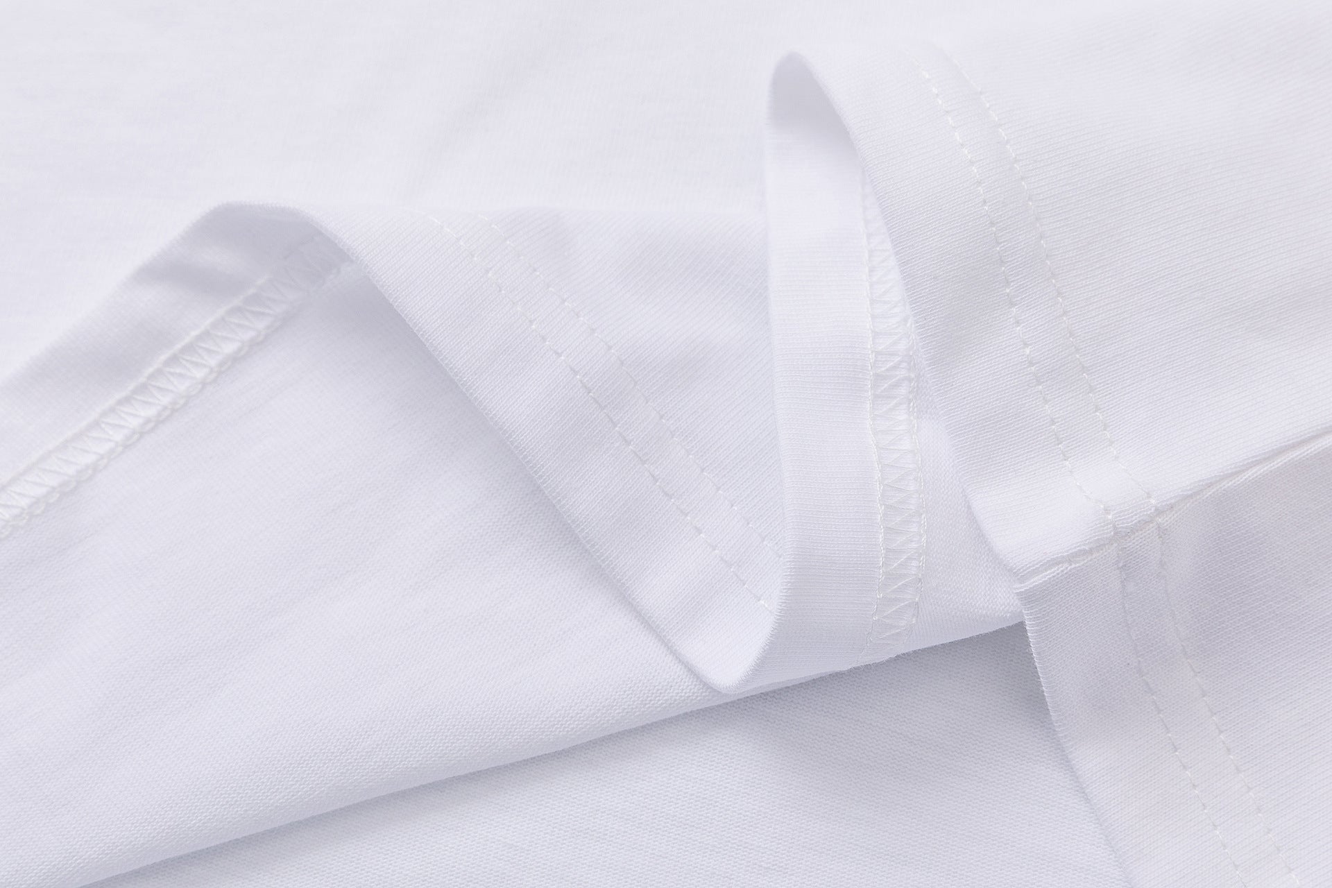 AMRI Classic T-Shirt