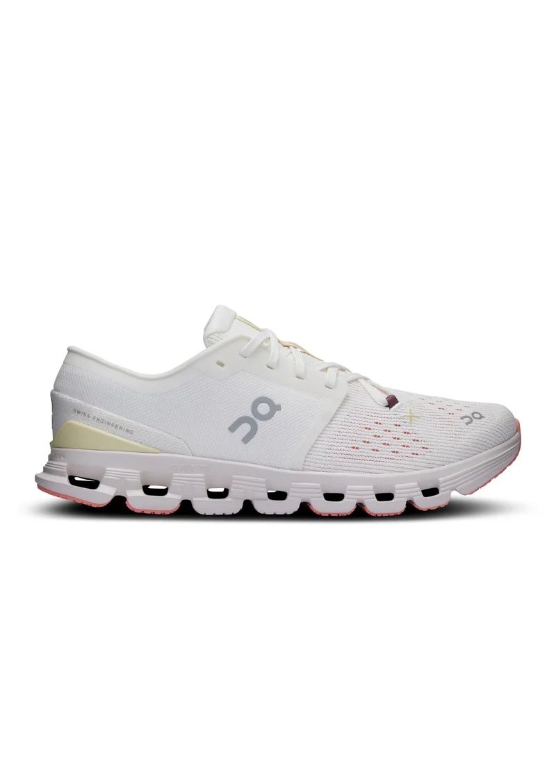 On Cloud X 4 鈥業vory Sand鈥�